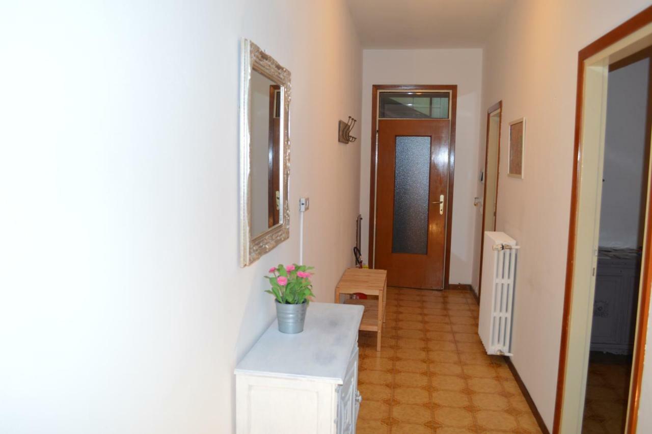 Betty'S House Apartamento Mandello del Lario Exterior foto